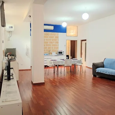 Ferienhaus Cosy Open Space Free Parking Bari